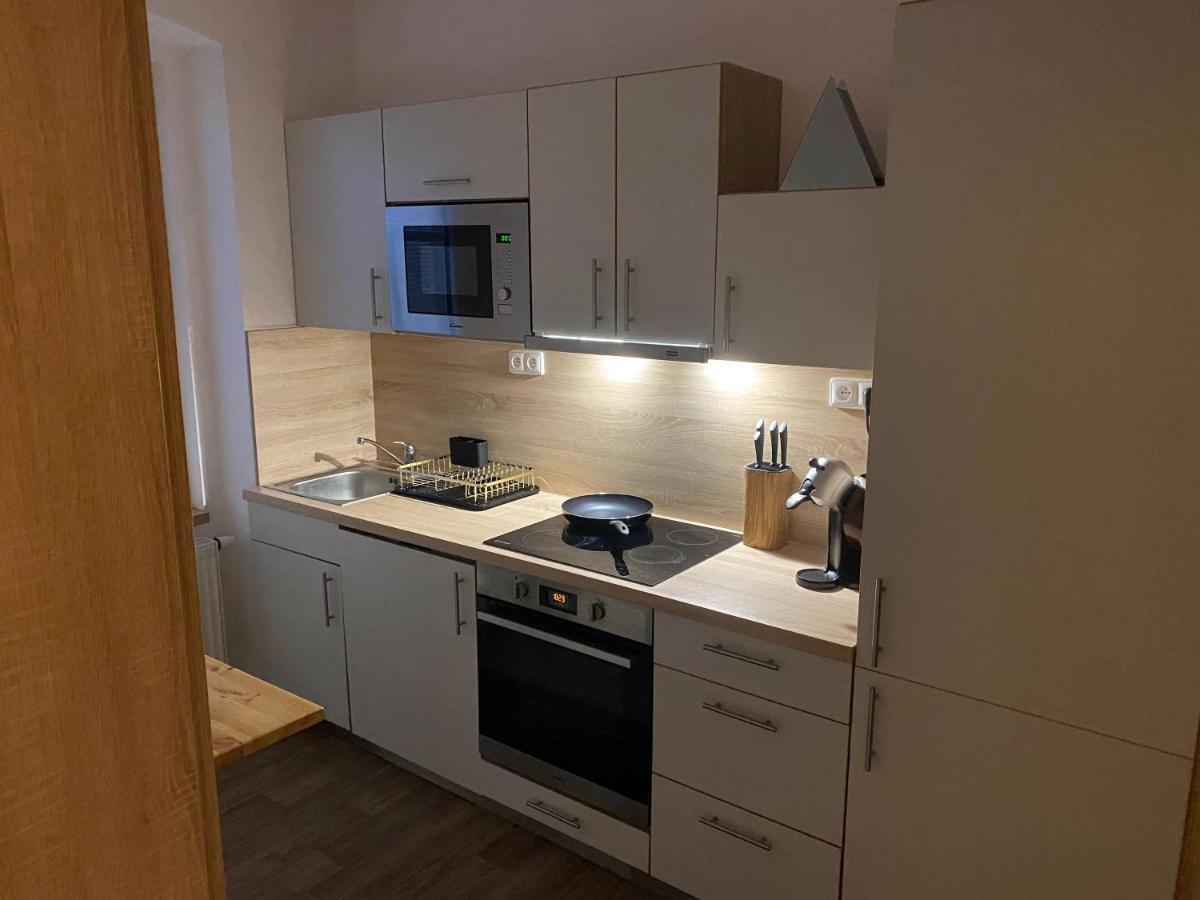Apartmentscarlsbad การ์โลวีวารี ภายนอก รูปภาพ