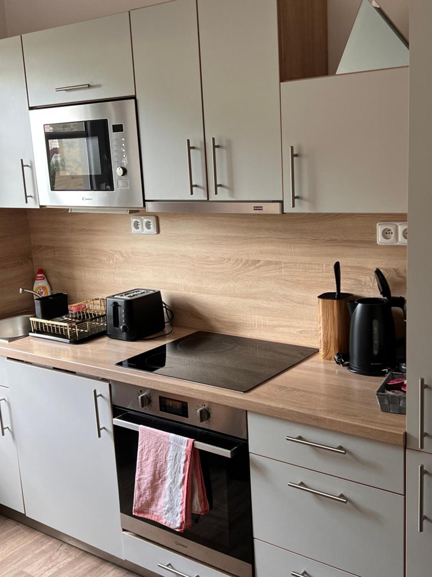Apartmentscarlsbad การ์โลวีวารี ภายนอก รูปภาพ
