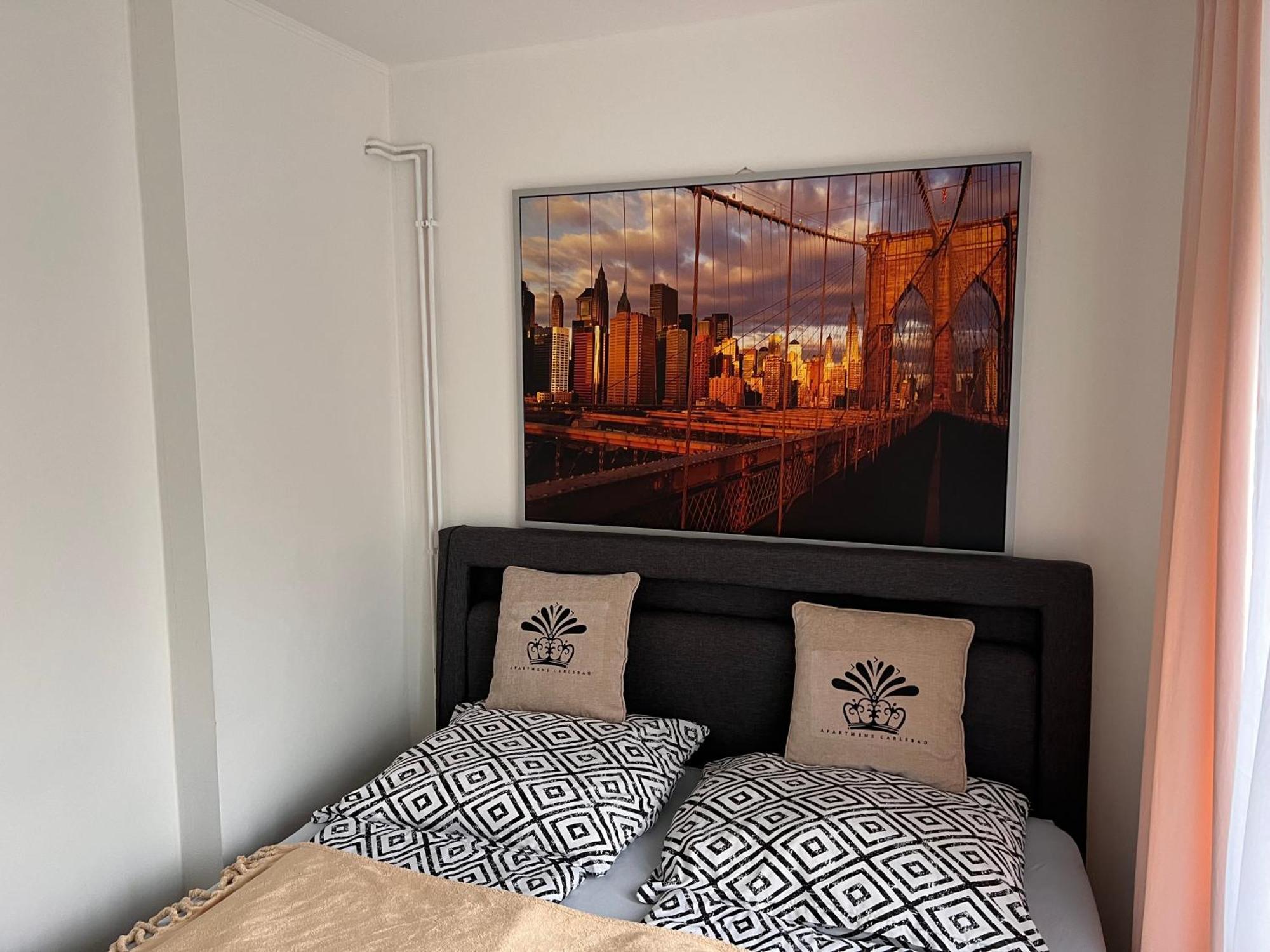 Apartmentscarlsbad การ์โลวีวารี ภายนอก รูปภาพ