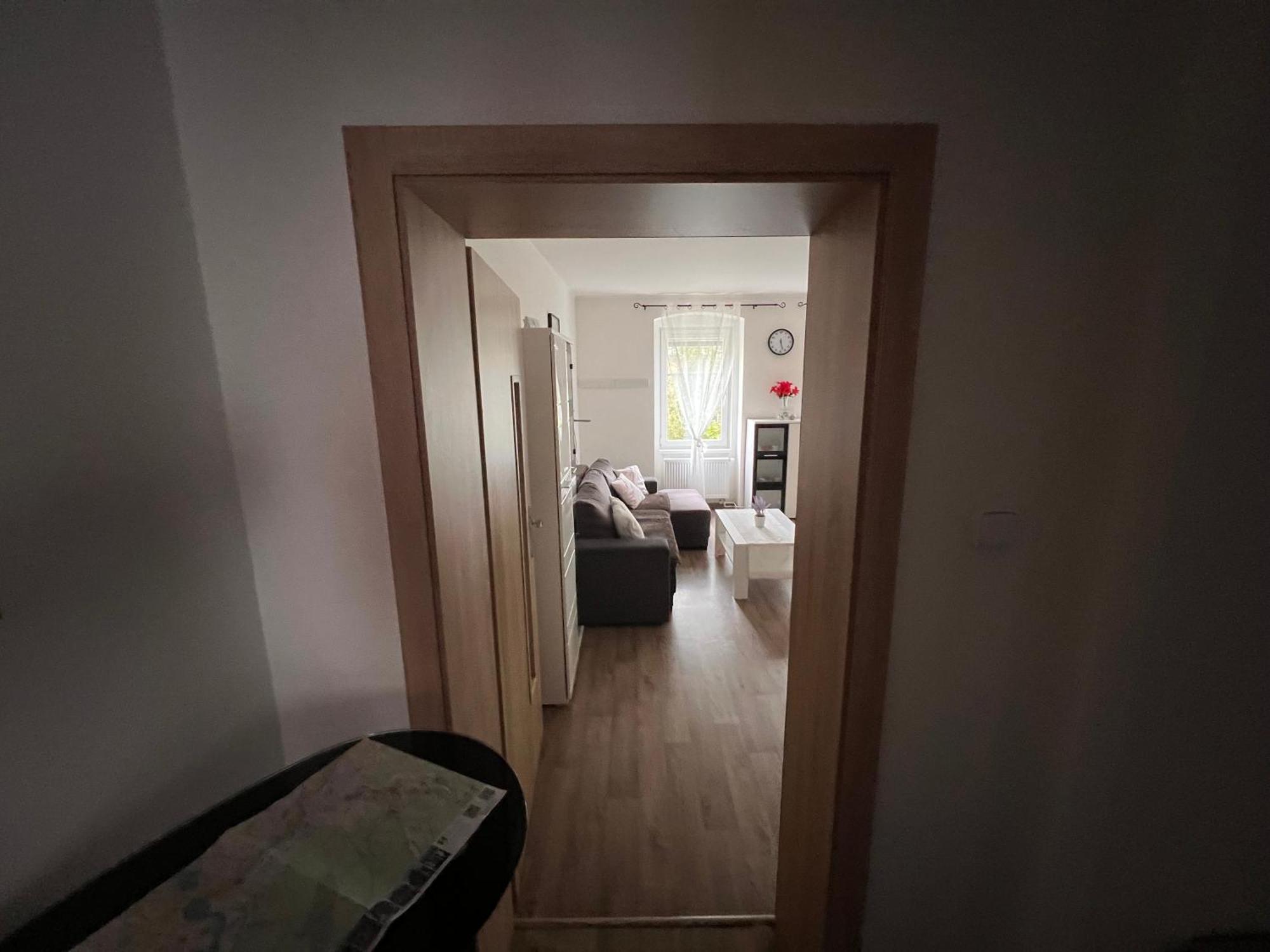 Apartmentscarlsbad การ์โลวีวารี ภายนอก รูปภาพ